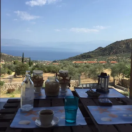 Apartment House With 3 Bedrooms In Koumarias, With Wonderful Sea View And Enclos *